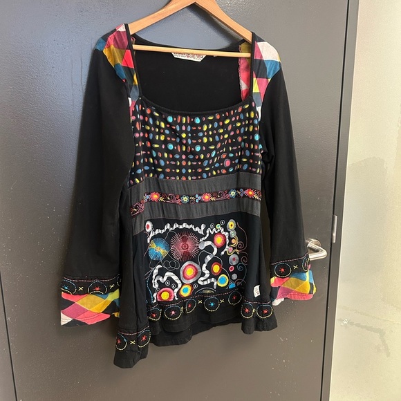 Salvage Culture XL rare tunic- ultra bright/ flare sleeves and bottom great cond - Picture 3 of 15